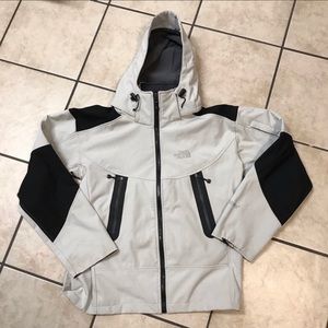 THE NORTH FACE Black and White Womens Jacket Large